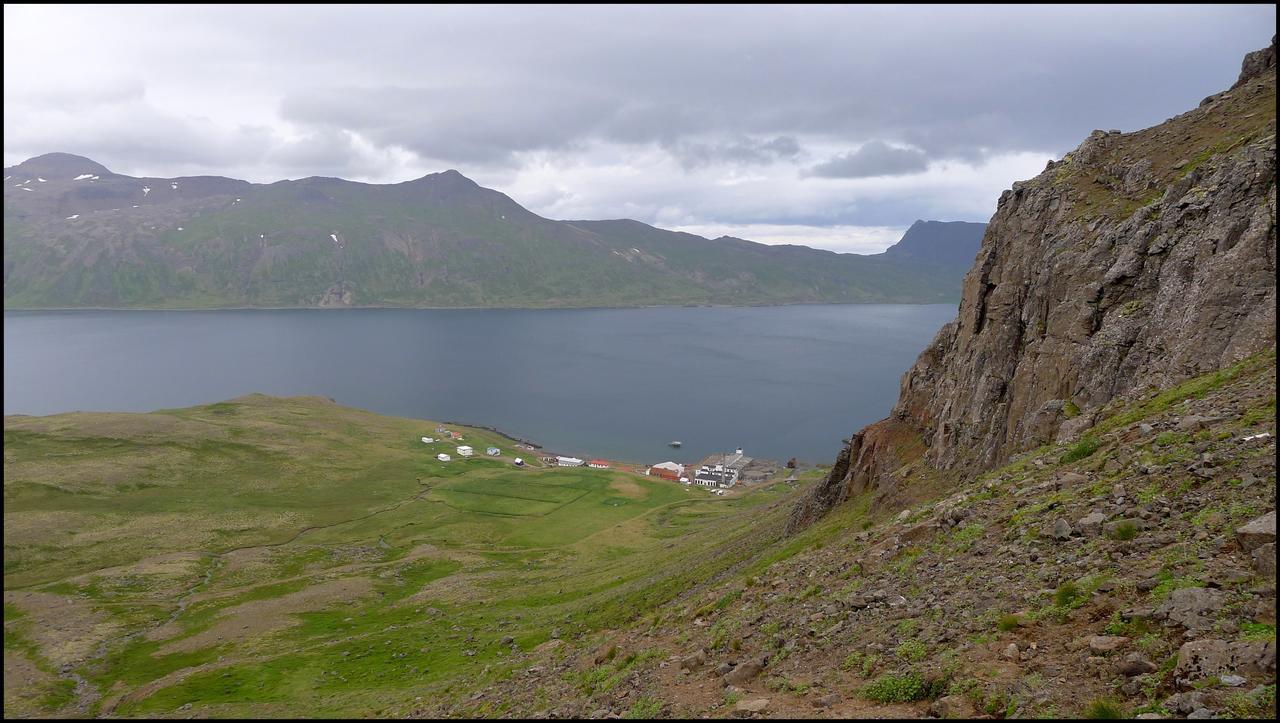 Hotel Djupavik Екстериор снимка